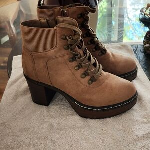 Pierre Dumas Brown Heeled Boots